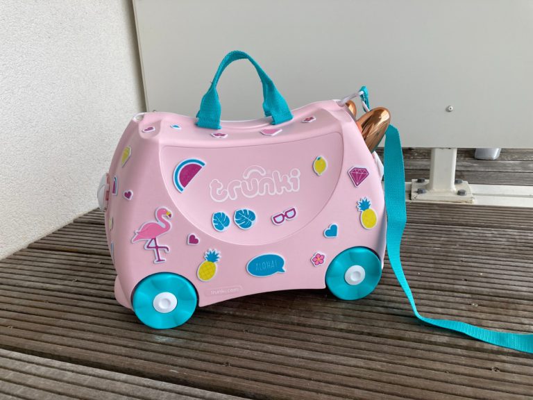 New Kids Ride-On Suitcase in Pink by Trunki