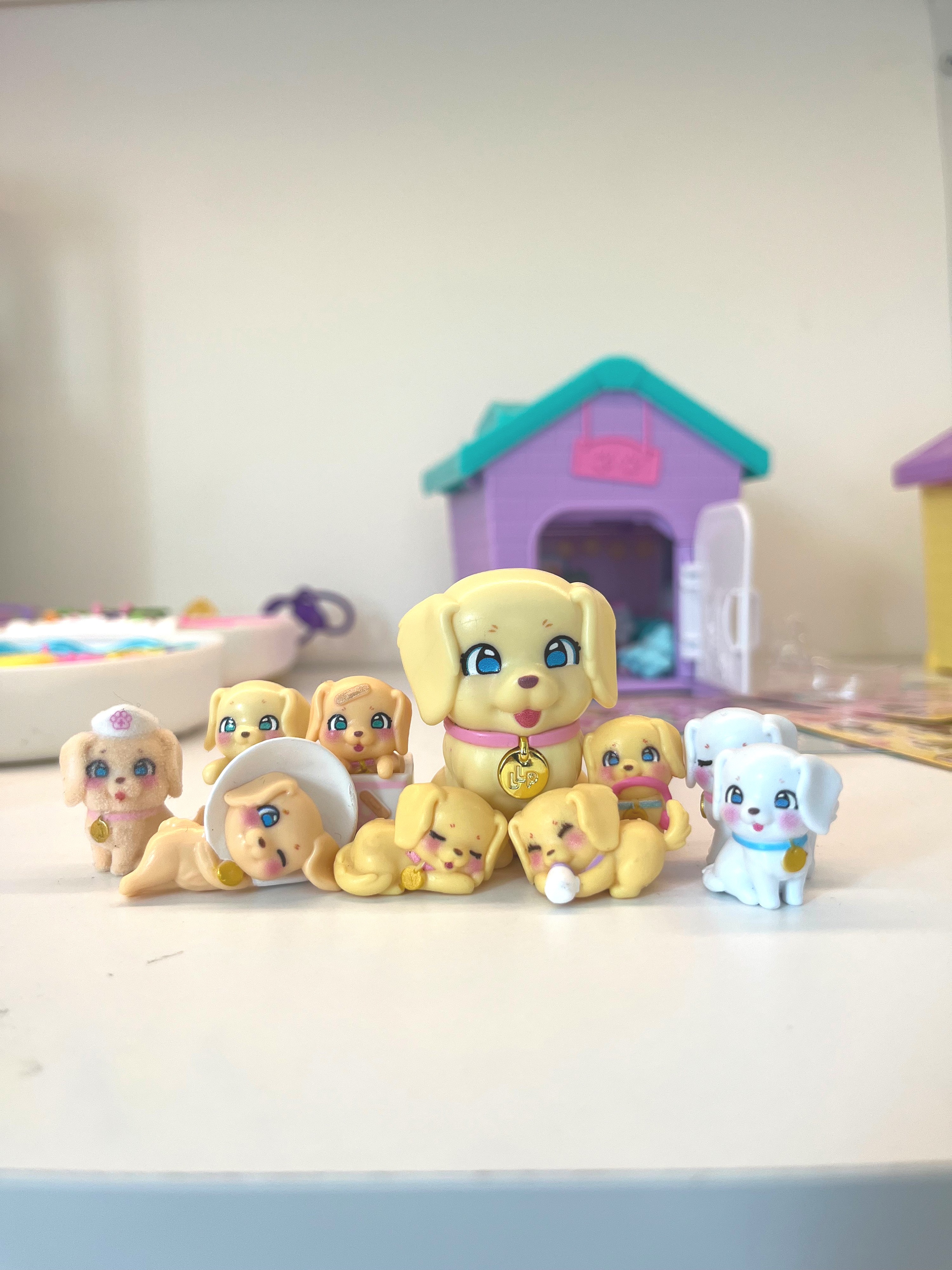 Mama Surprise Families Goldie 2025